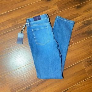 NYDJ Slimming Fit Jeans size 4